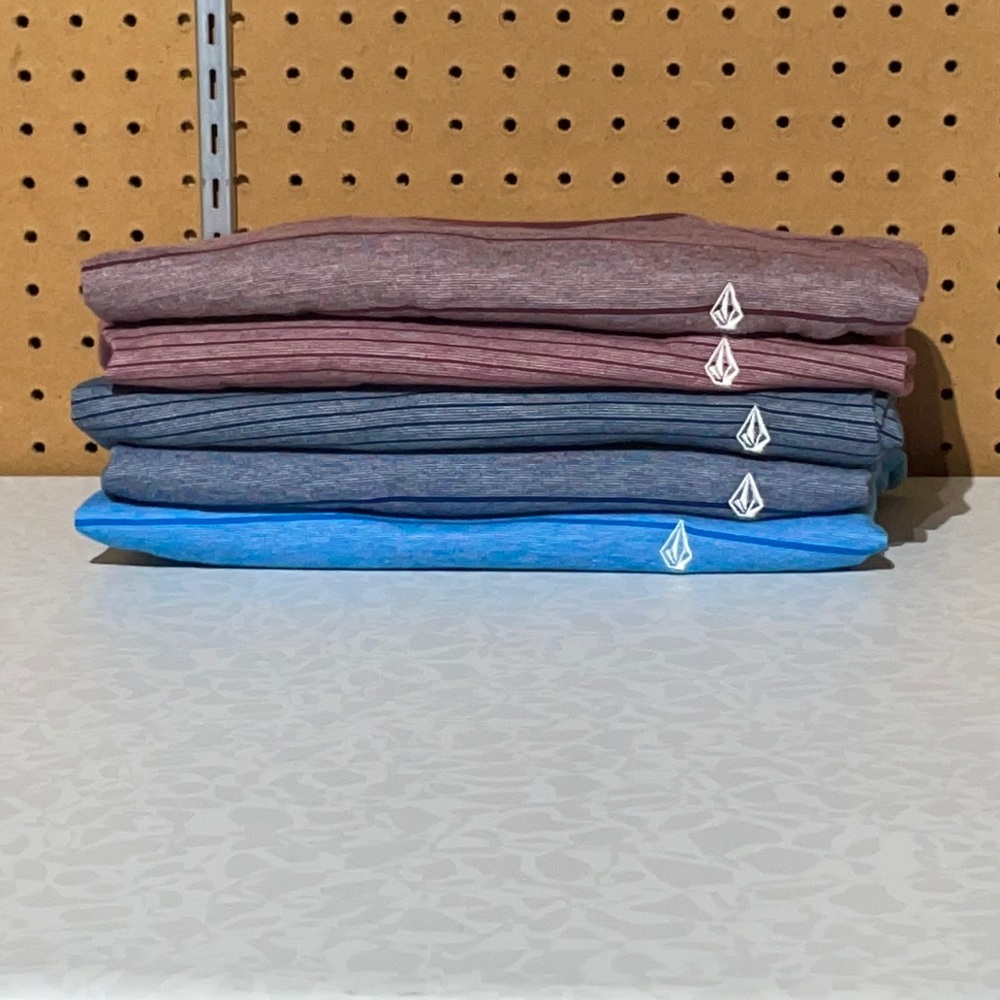 Volcom v neck men’s t shirts soft material polyester blend good condition